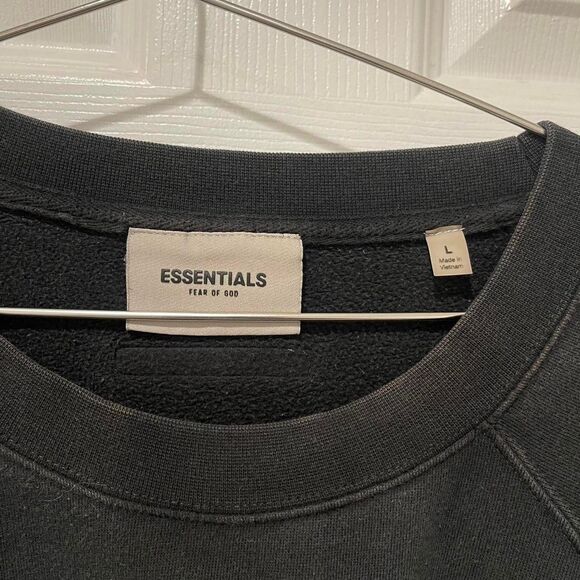 Essentials Classic Logo Sweatshirt - Picture 2 of 3